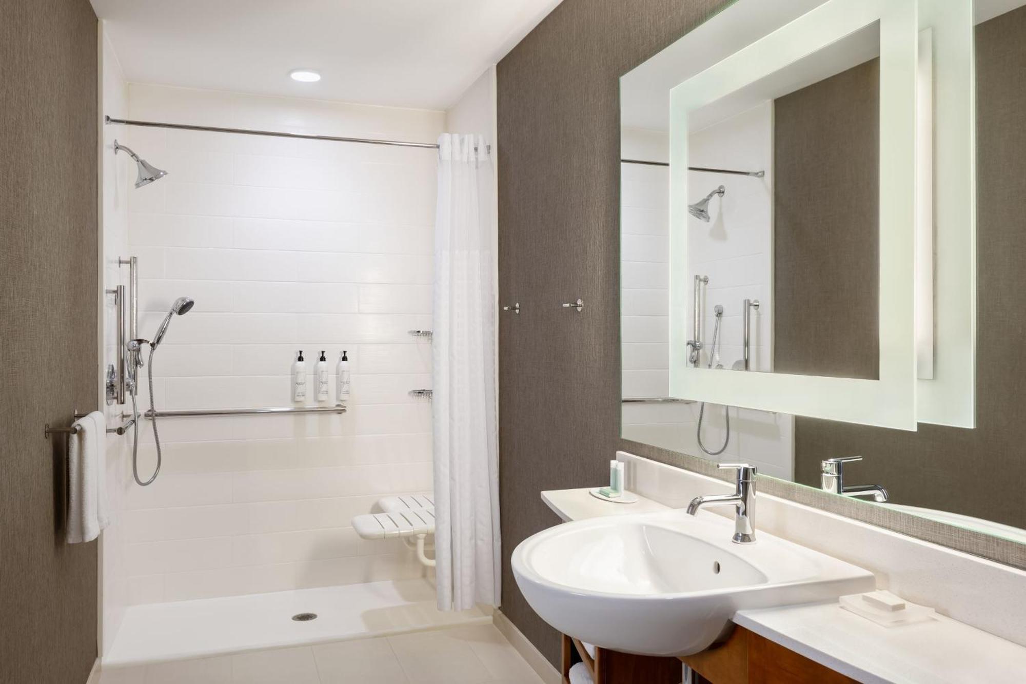 Springhill Suites By Marriott Wisconsin Dells Eksteriør billede